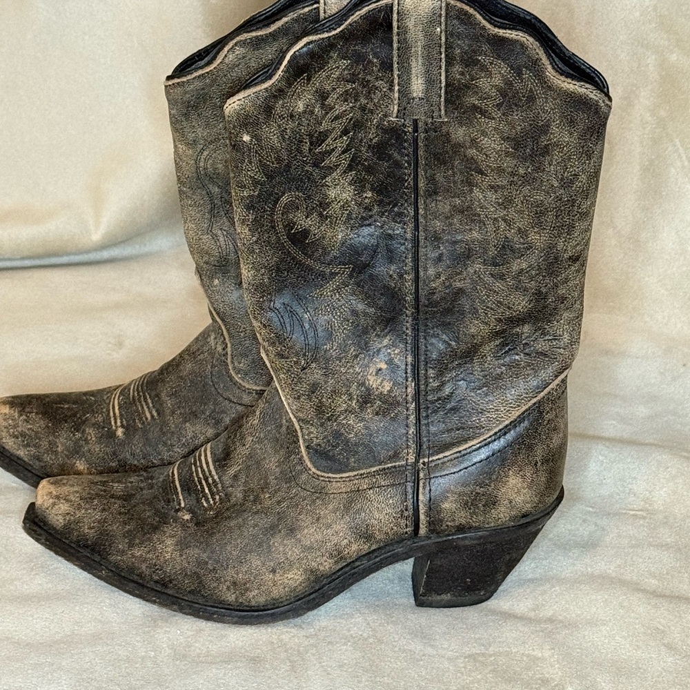 Rockin Country Cowboy Boot